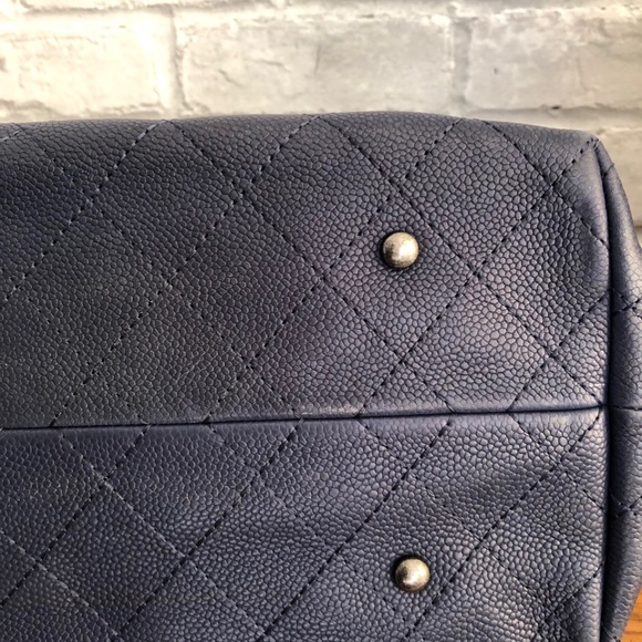 Chanel Blue Quilted Caviar Leather CC Tote Bag - Large - Picture 4 of 12